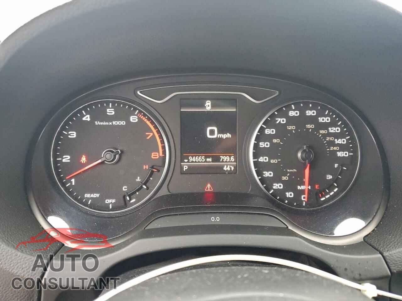 AUDI A3 2019 - WAUGUGFF6K1009898