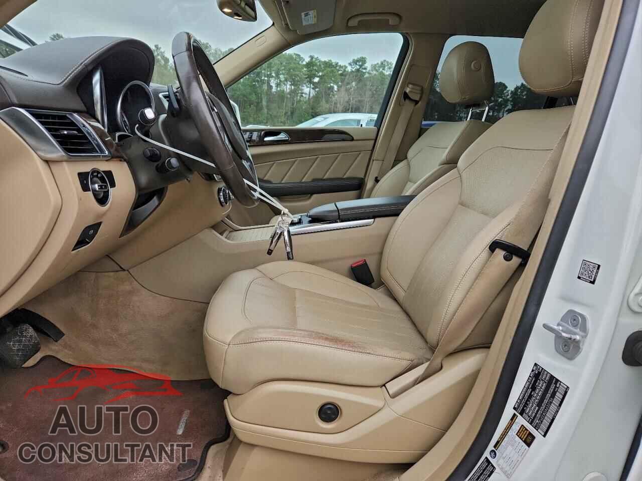 MERCEDES-BENZ GL-CLASS 2016 - 4JGDF6EE8GA633756