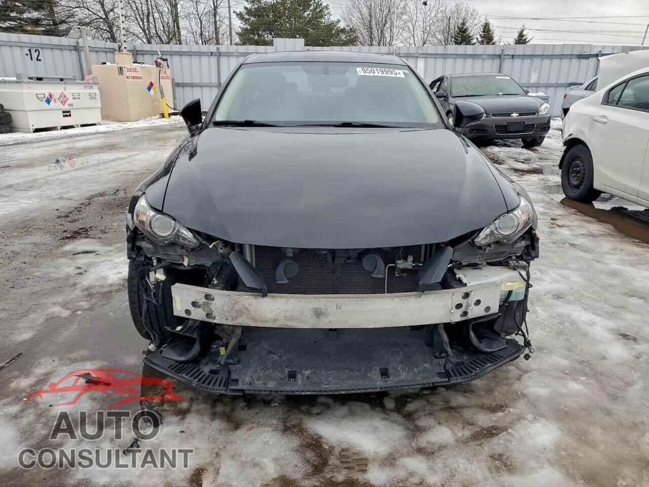 LEXUS IS 2014 - JTHCF1D22E5015590