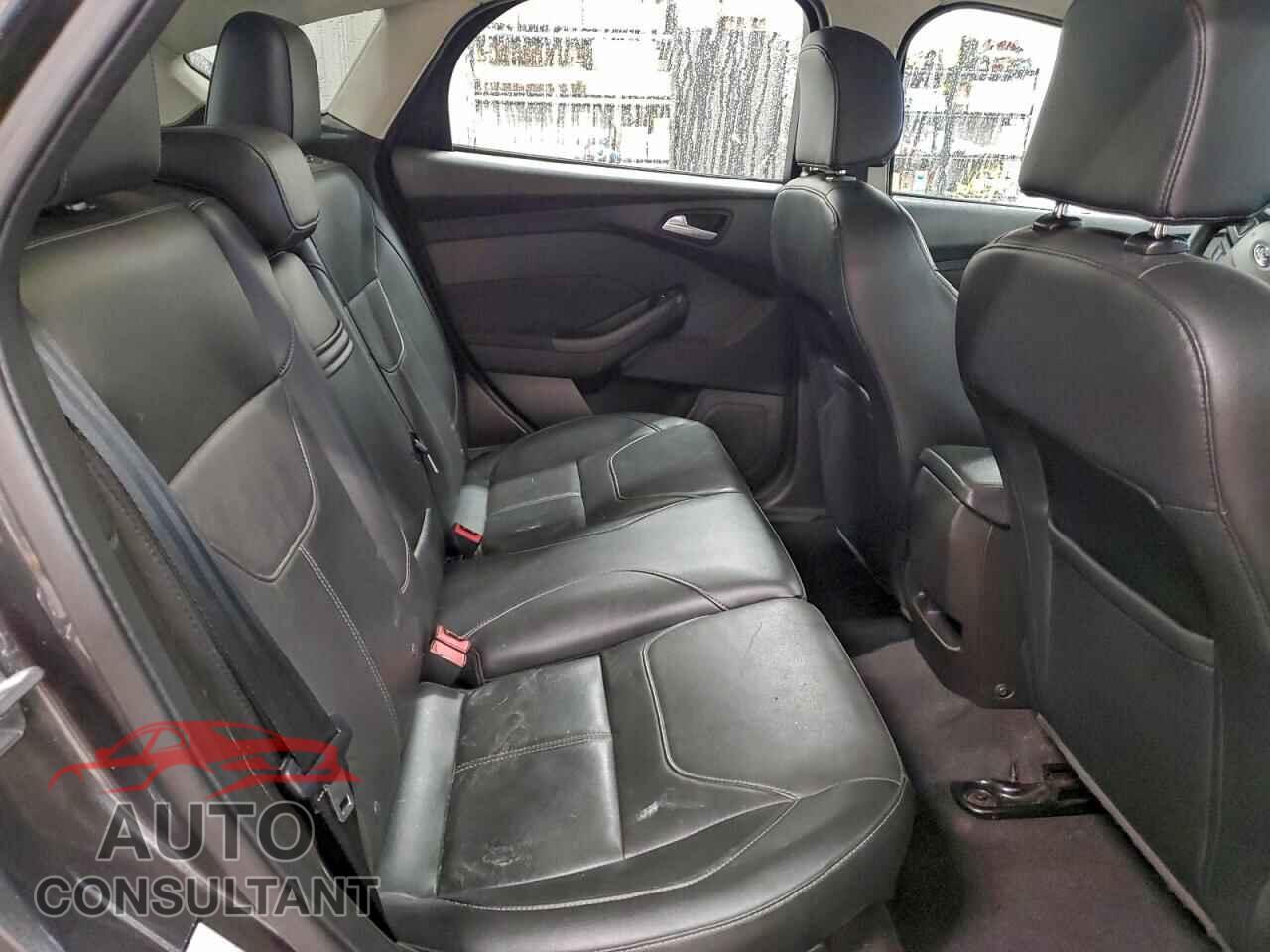 FORD FOCUS 2016 - 1FADP3K21GL312002