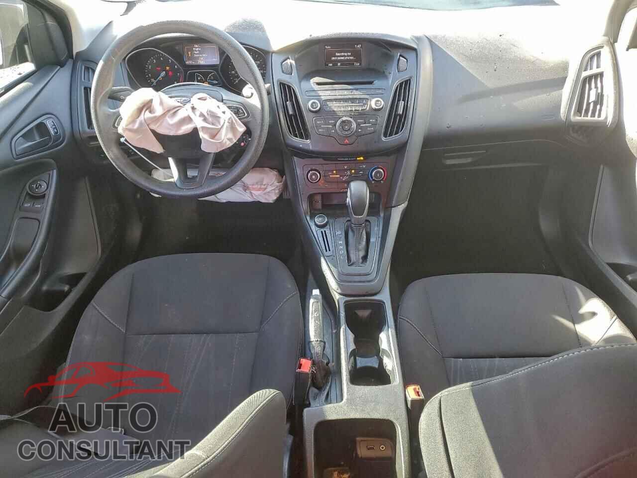 FORD FOCUS 2016 - 1FADP3E20GL251852