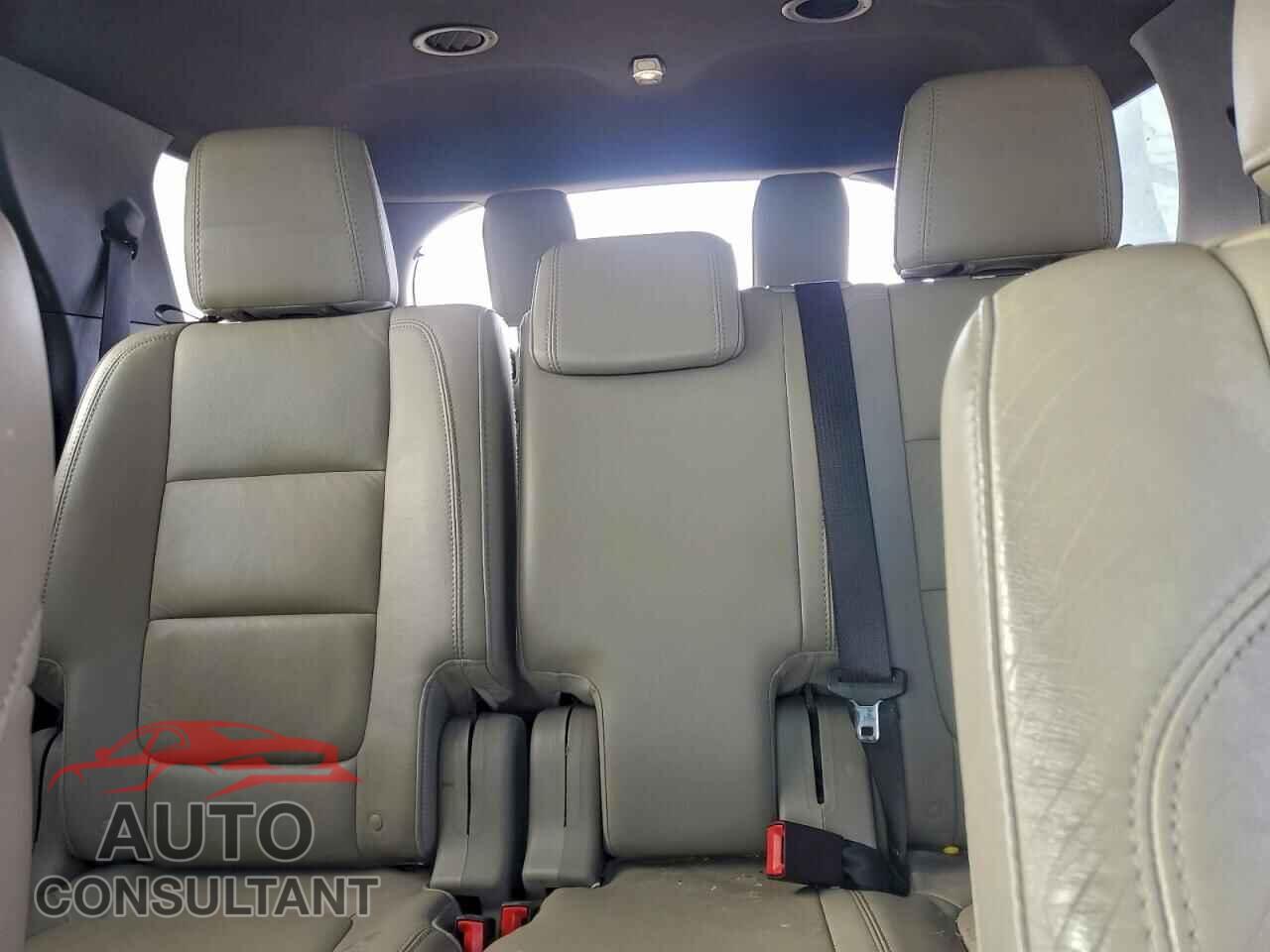 FORD EXPLORER 2014 - 1FM5K8D87EGC00902