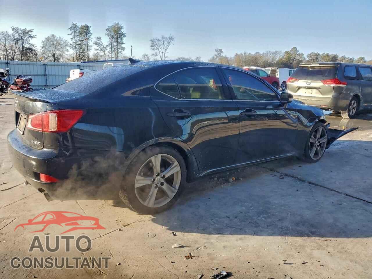 LEXUS IS 2012 - JTHBF5C21C5165661