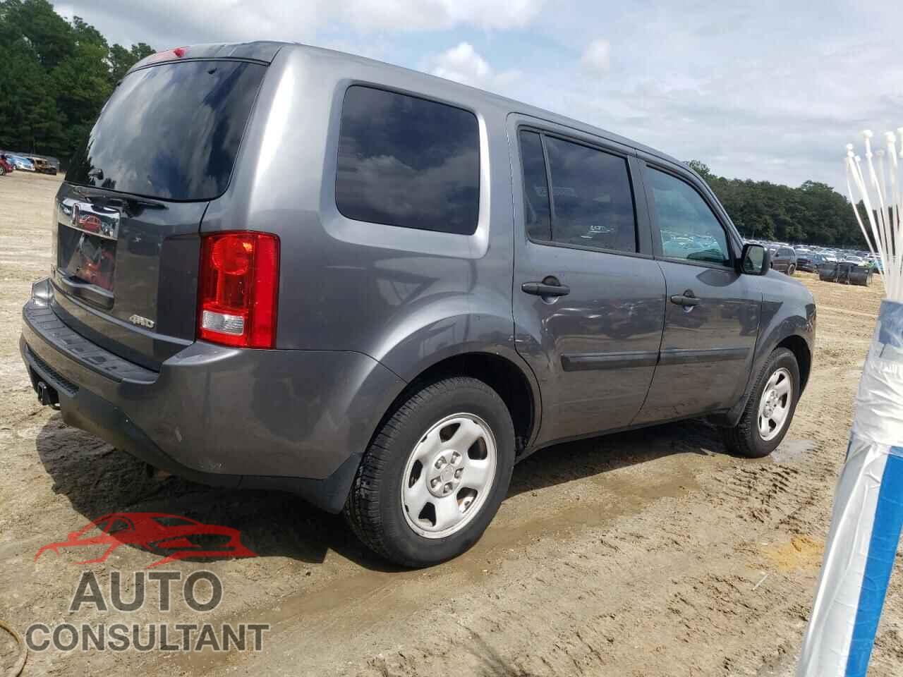 HONDA PILOT 2013 - 5FNYF4H28DB044317