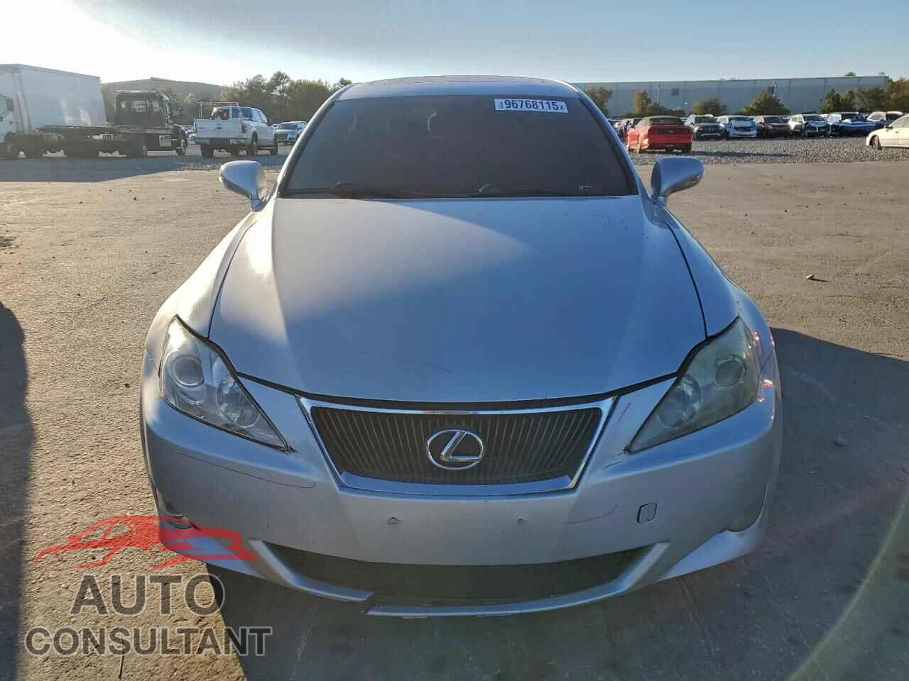 LEXUS IS 2012 - JTHBF5C24C5159966