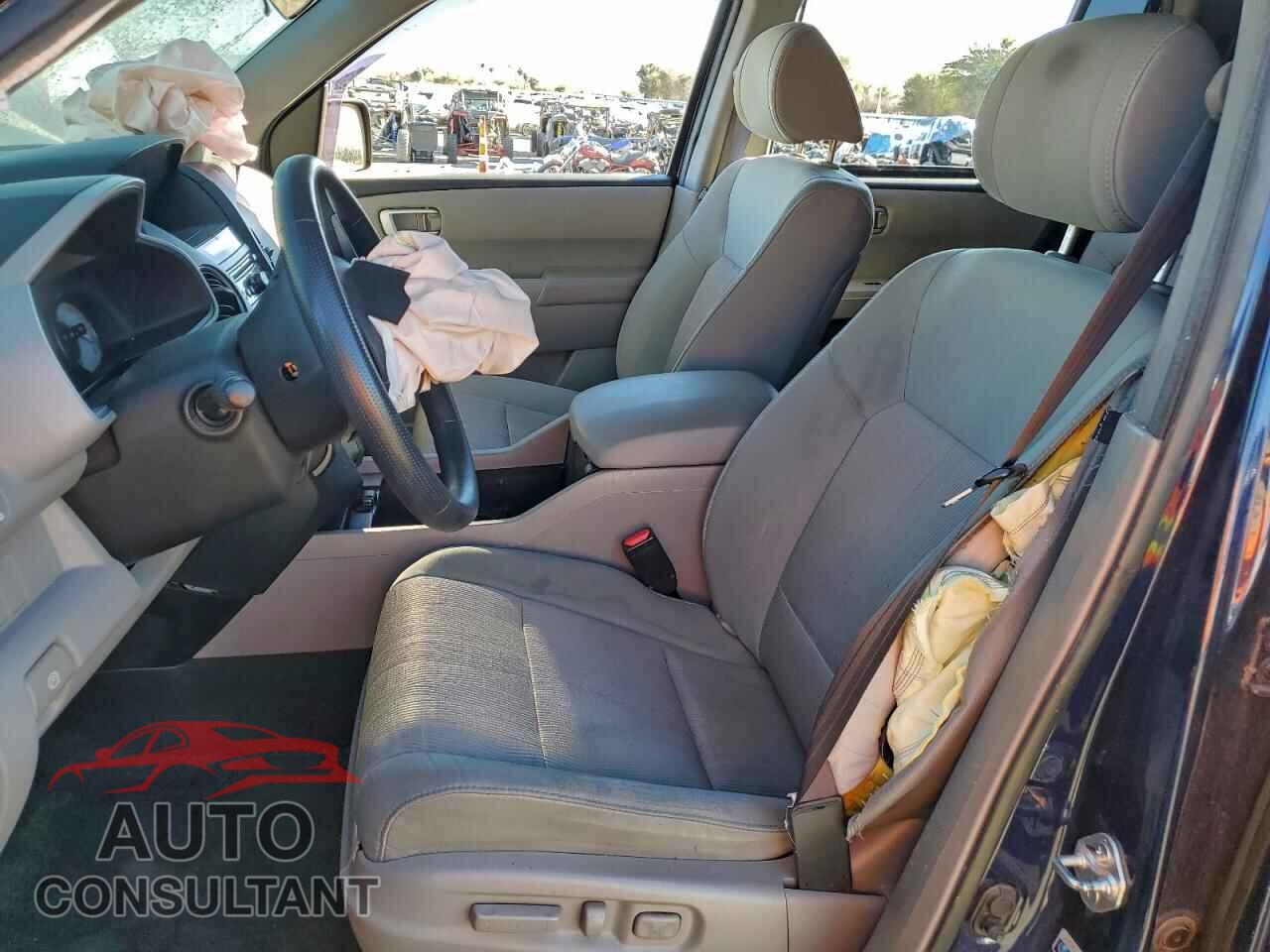 HONDA PILOT 2013 - 5FNYF4H47DB048361