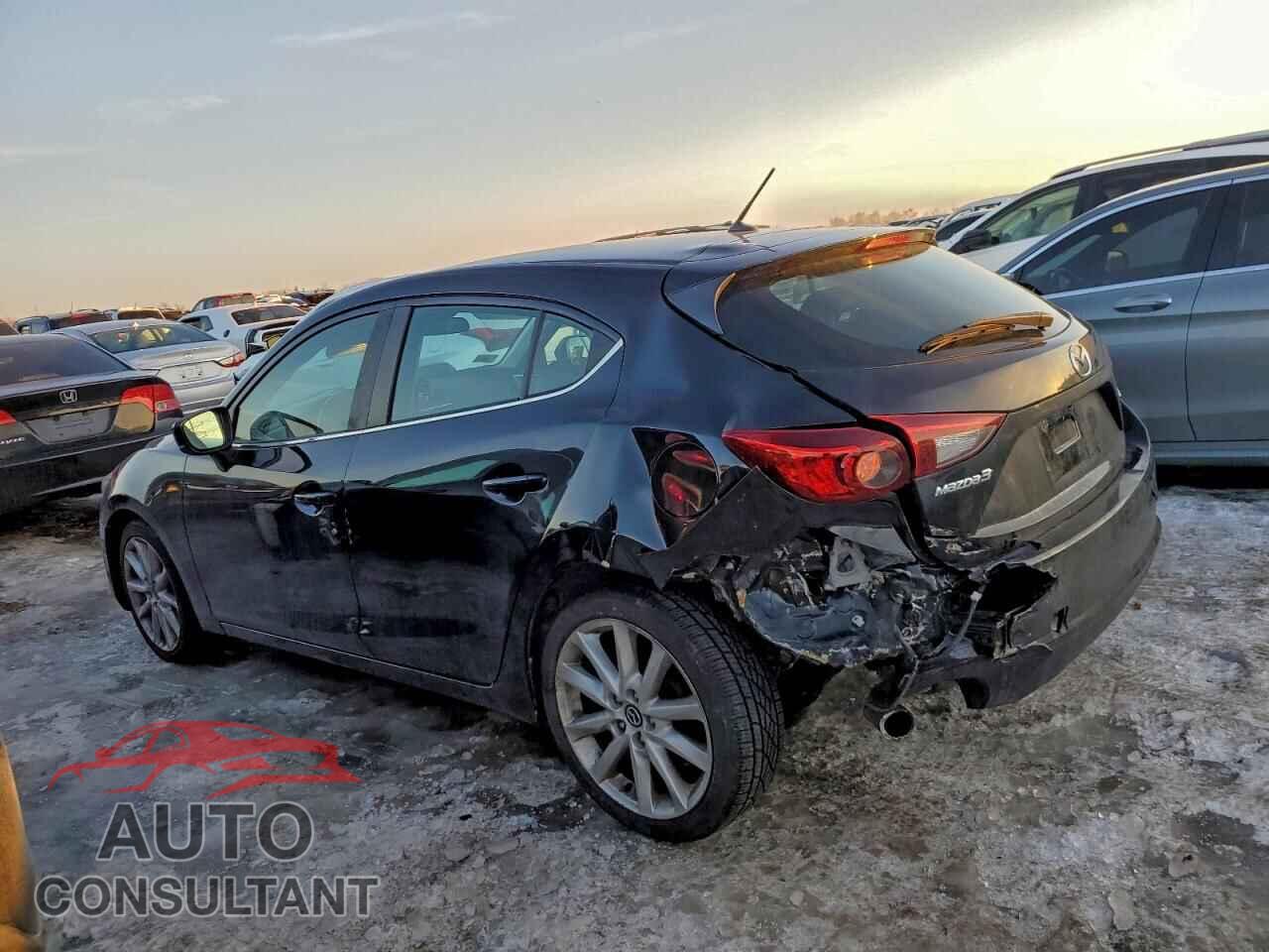 MAZDA 3 2017 - 3MZBN1L76HM138723