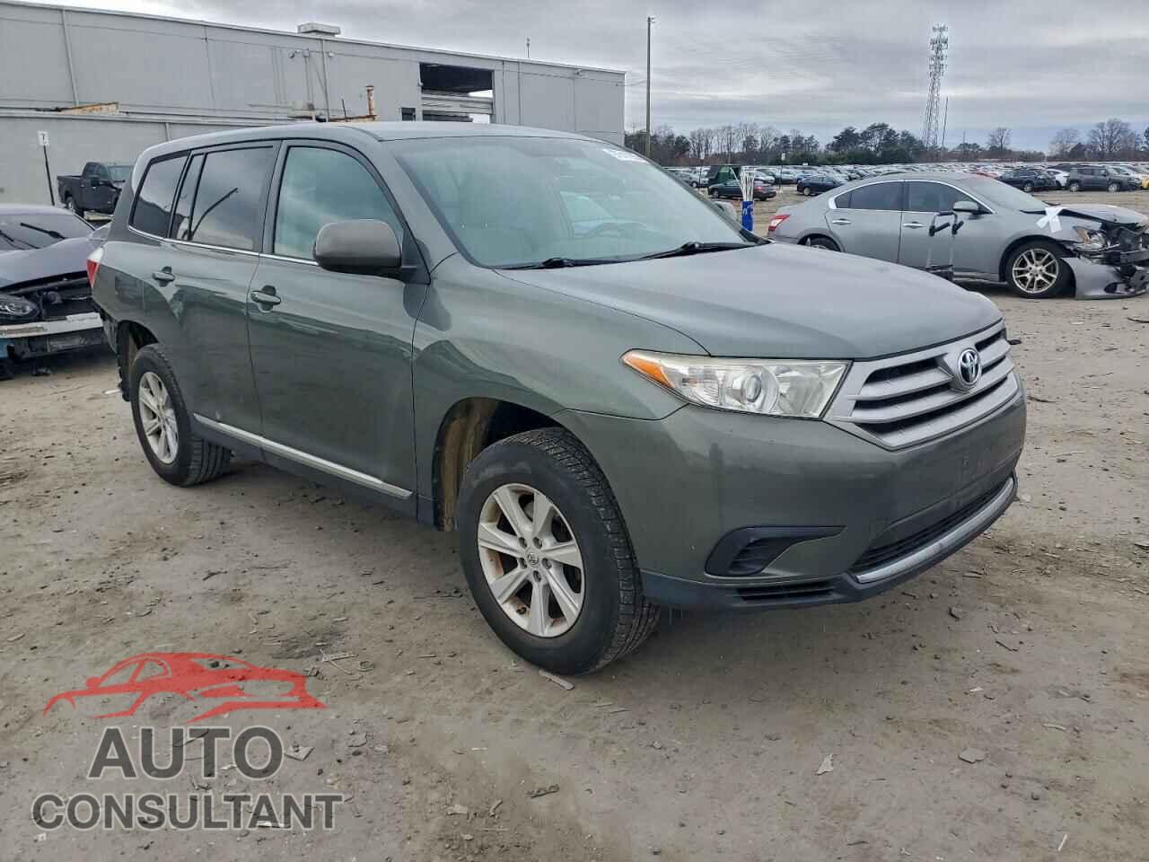 TOYOTA HIGHLANDER 2013 - 5TDBK3EH8DS248213
