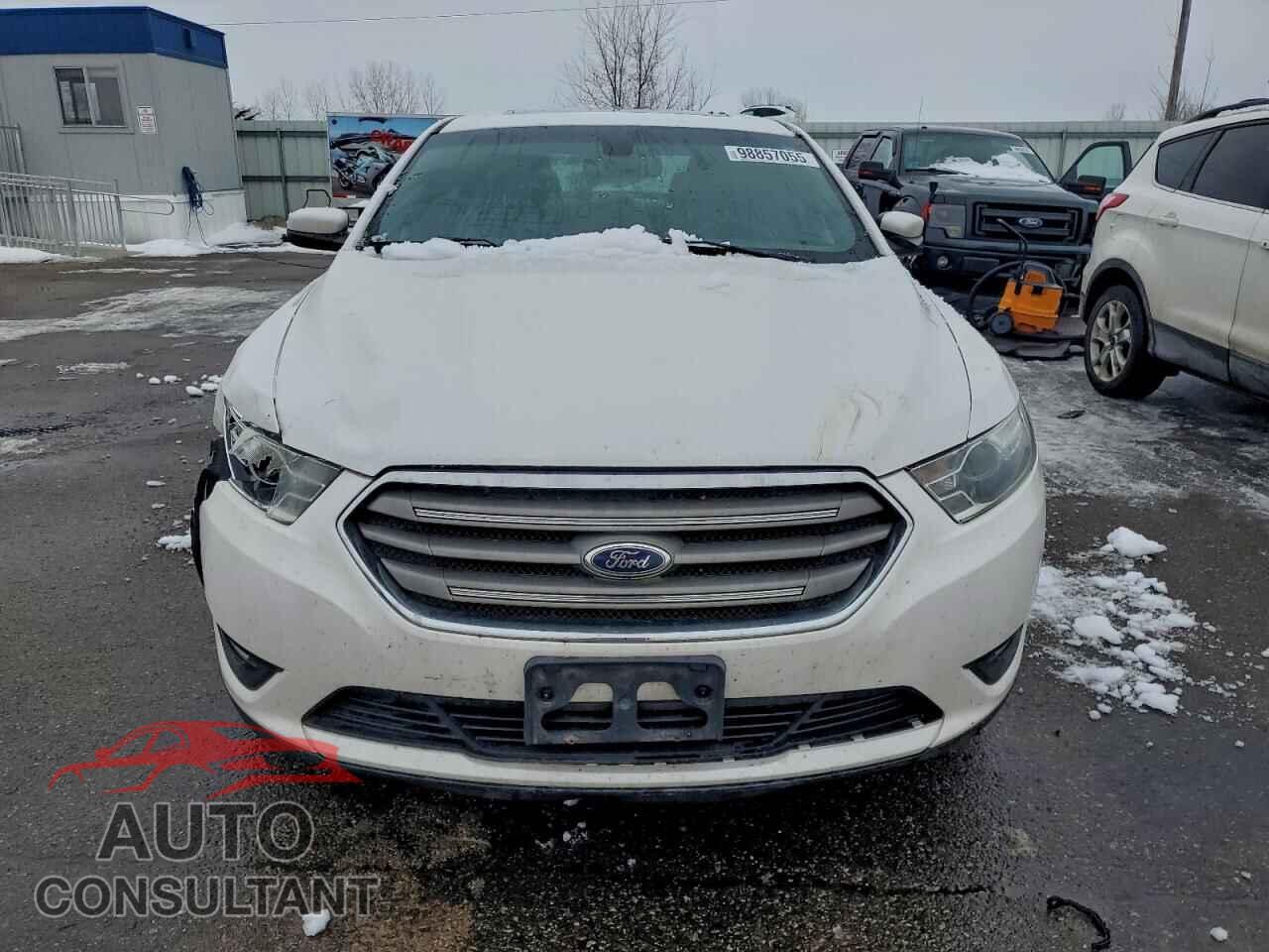 FORD TAURUS 2013 - 1FAHP2E82DG220817