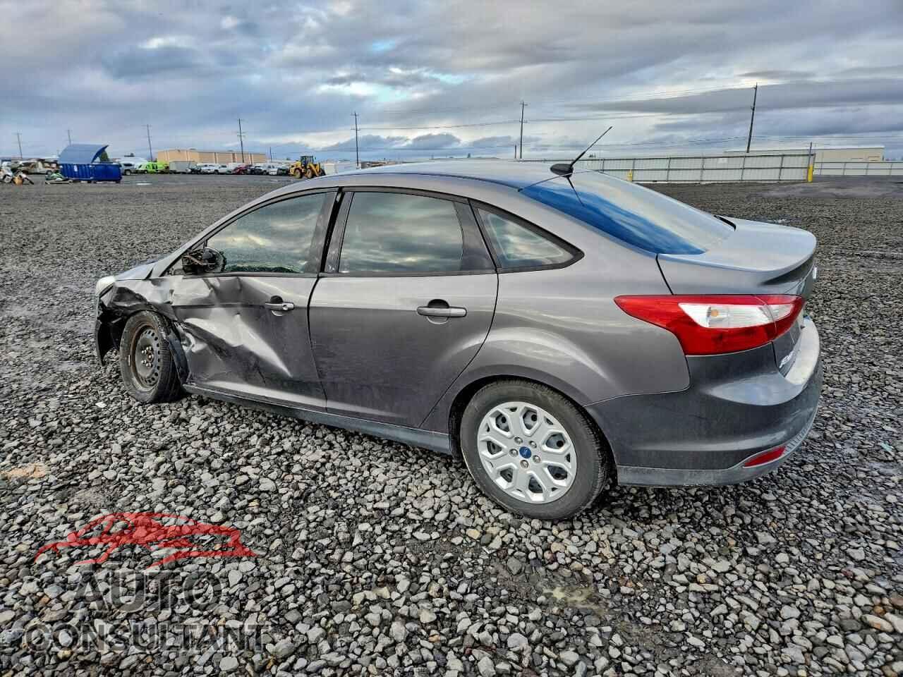 FORD FOCUS 2012 - 1FAHP3F20CL343246