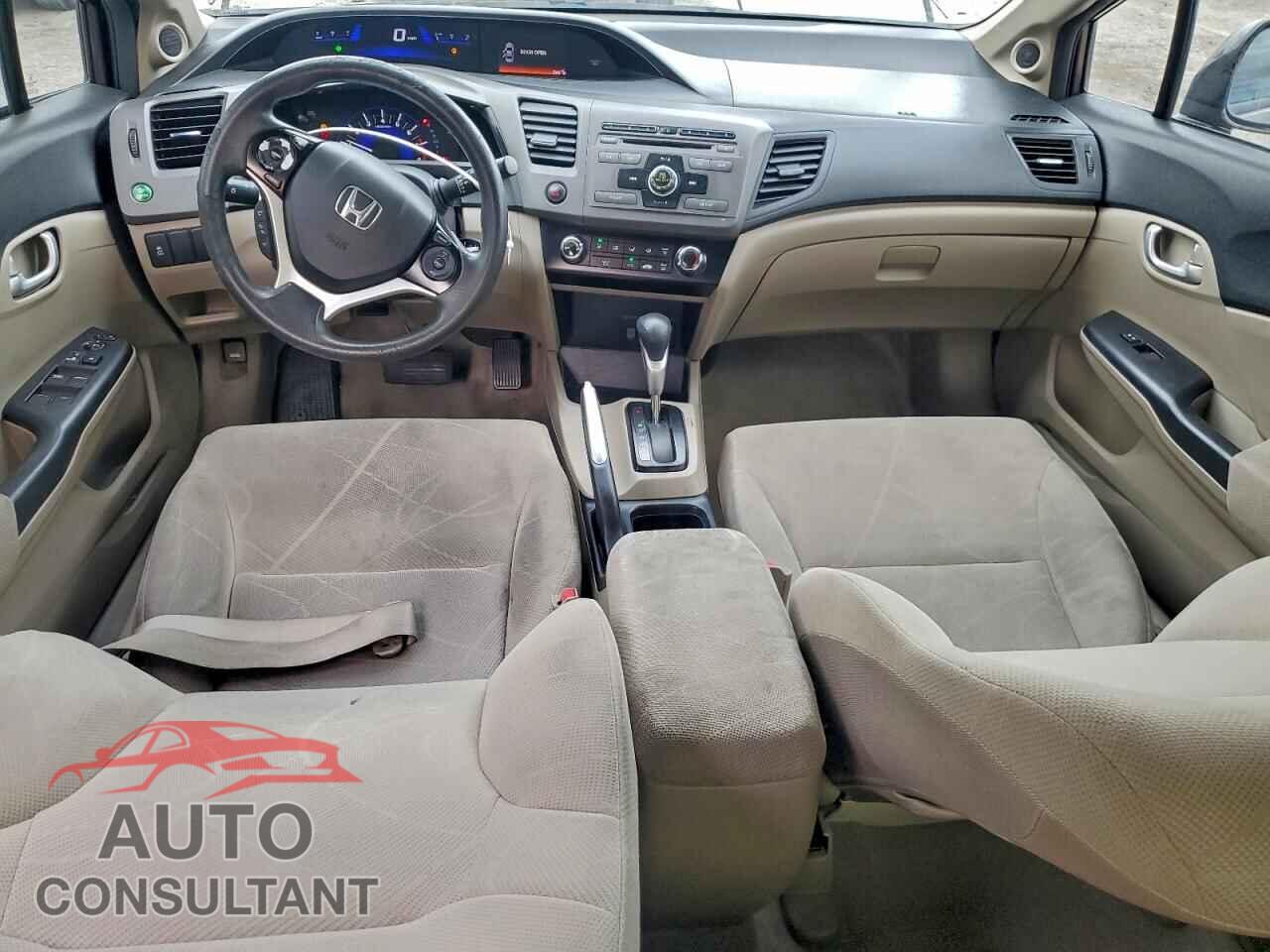 HONDA CIVIC 2012 - 2HGFB2F88CH537021