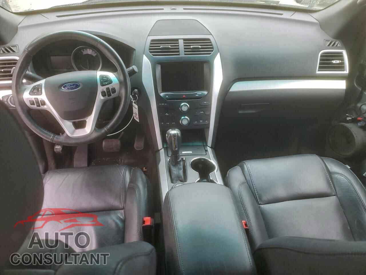 FORD EXPLORER 2015 - 1FM5K8D89FGB40932