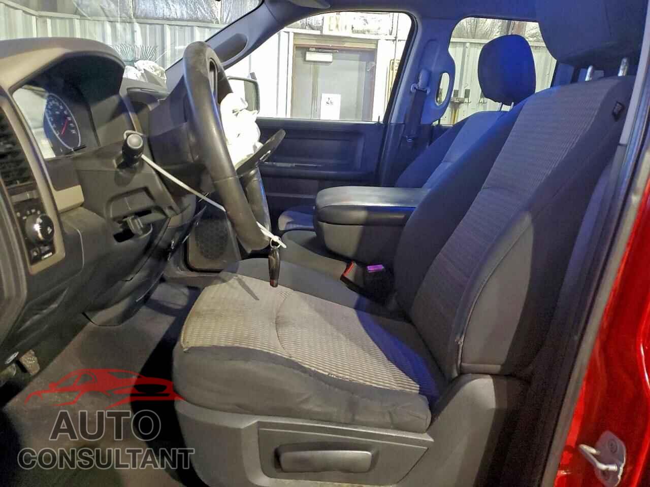 DODGE RAM 1500 2012 - 1C6RD7FT8CS283978