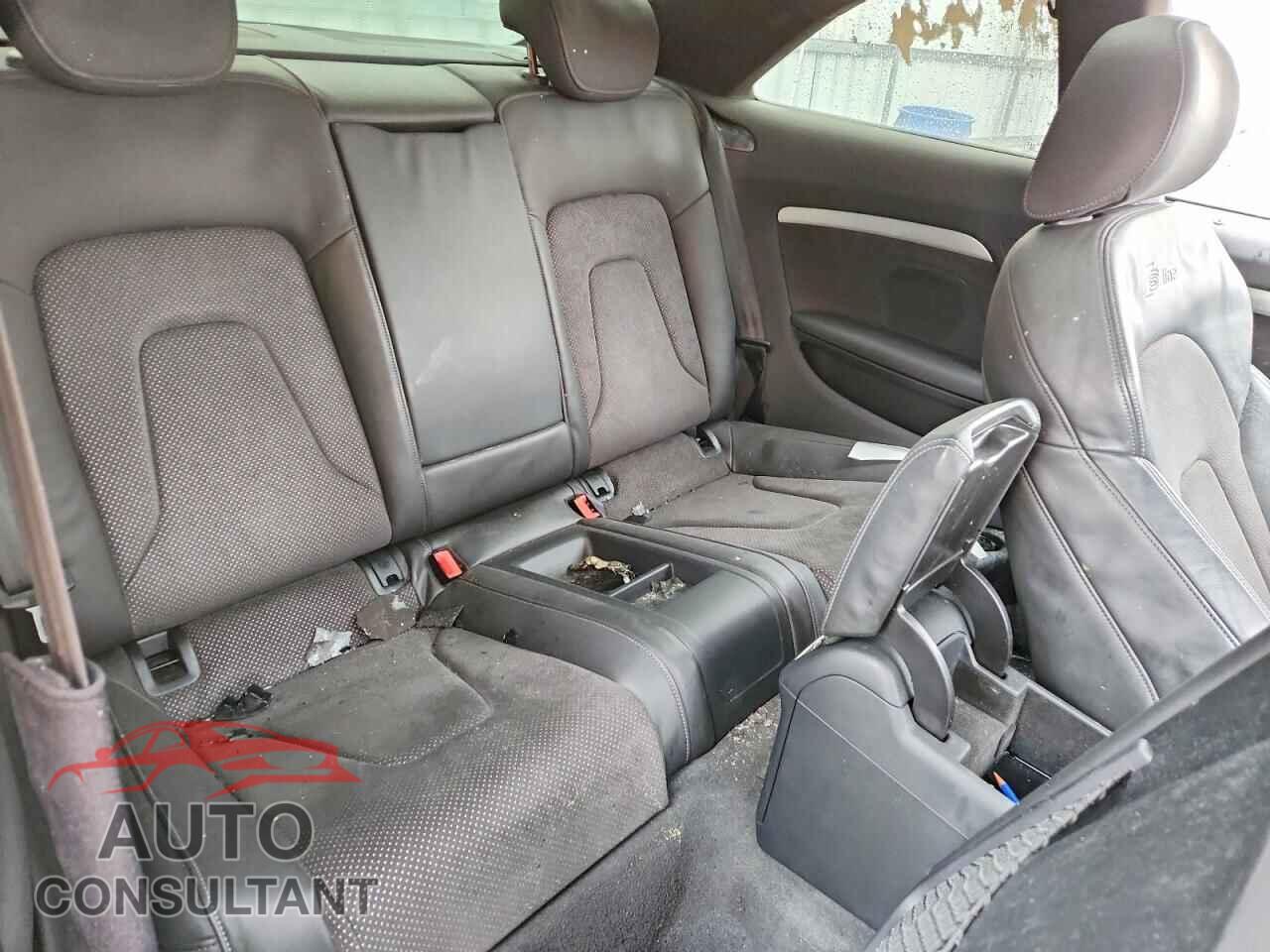 AUDI A5 2013 - WAUMFBFR1DA016111