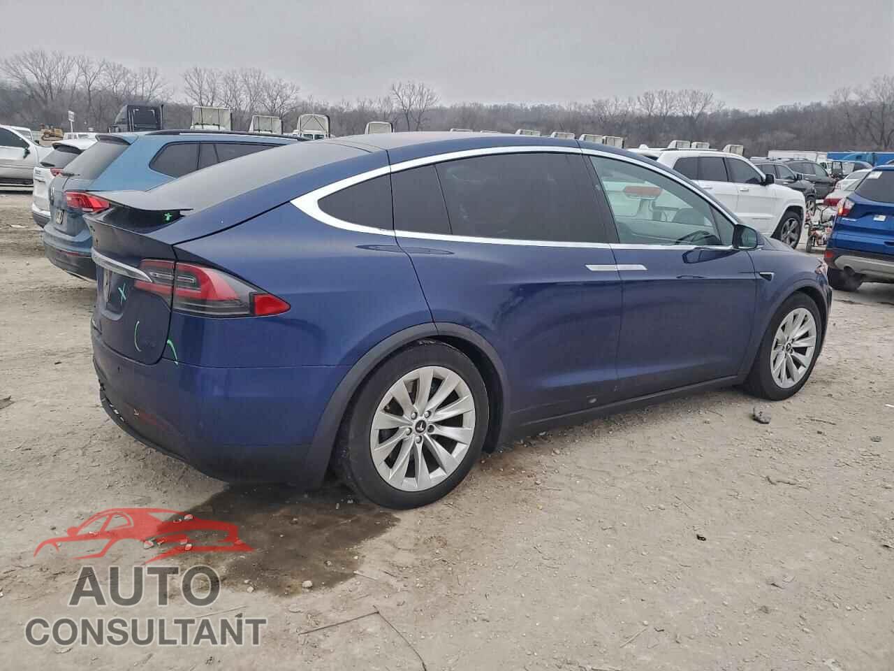 TESLA MODEL X 2017 - 5YJXCAE29HF044775