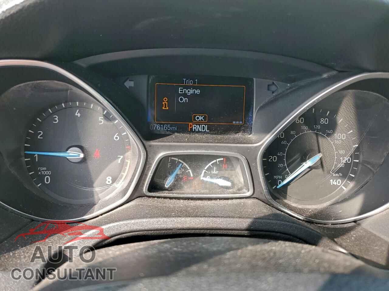 FORD FOCUS 2016 - 1FADP3E22GL242005