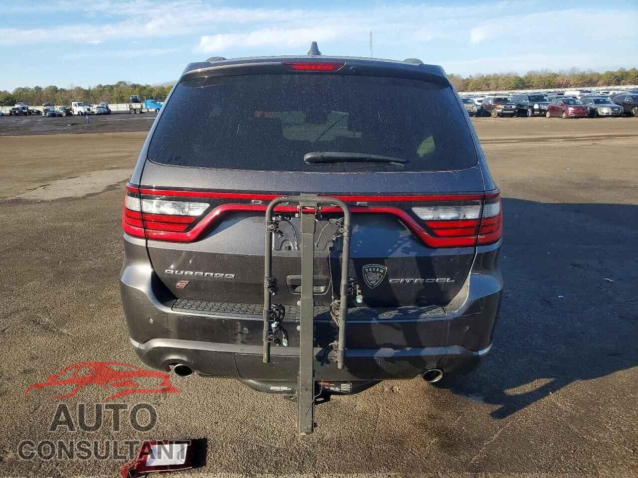 DODGE DURANGO 2018 - 1C4RDJEG8JC414909