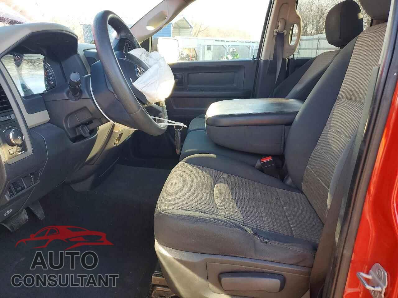 DODGE RAM 1500 2012 - 1C6RD7FT5CS244281
