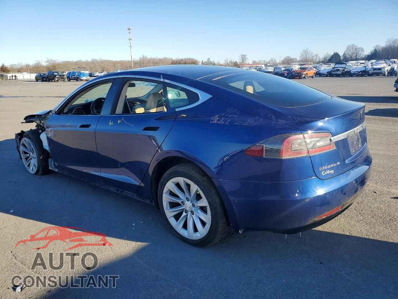 TESLA MODEL S 2017 - 5YJSA1E2XHF184401