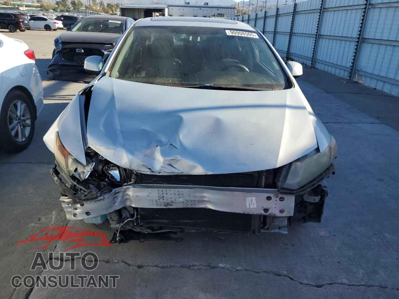HONDA CIVIC 2012 - 2HGFB2F90CH517516