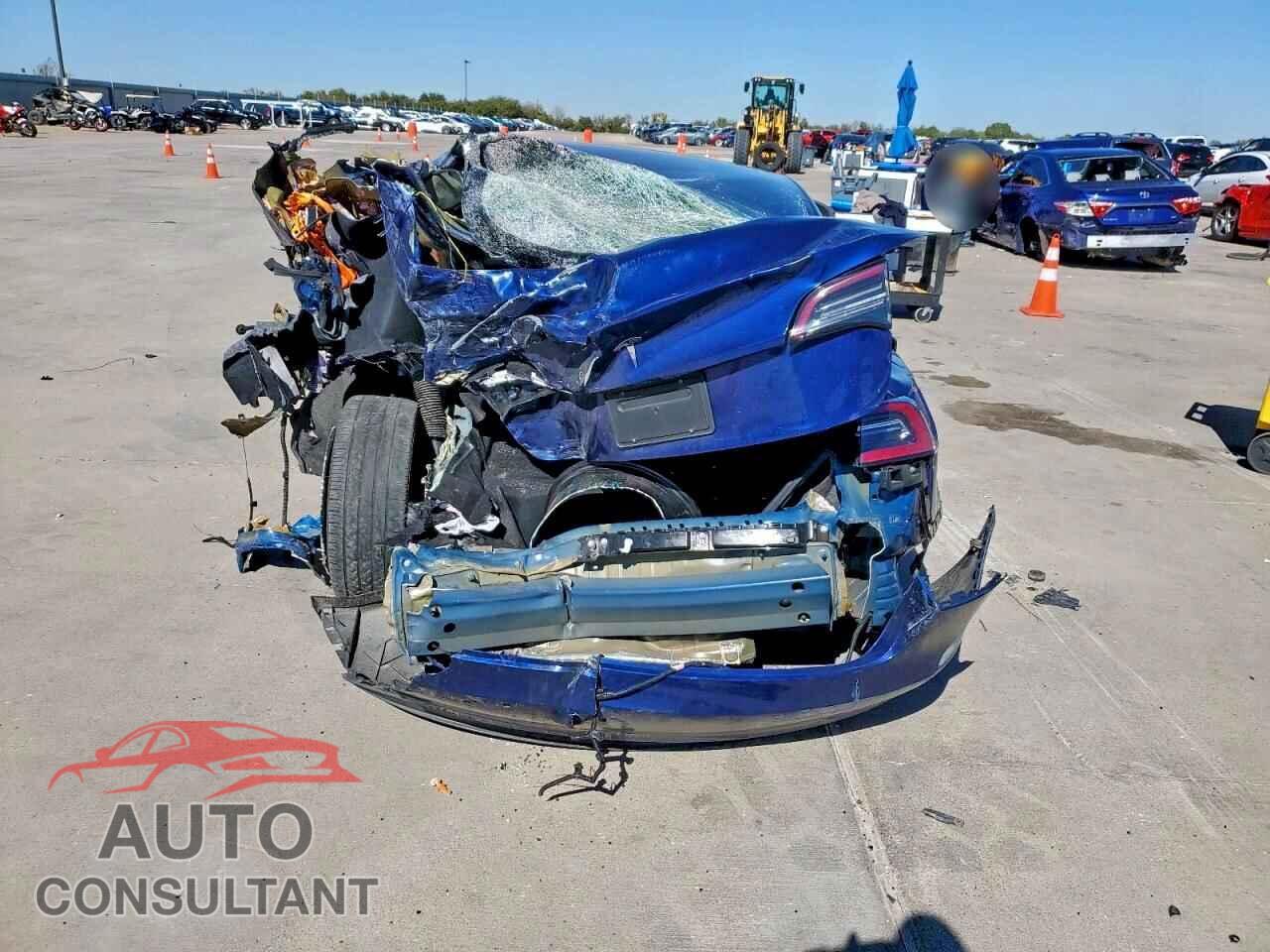 TESLA MODEL 3 2018 - 5YJ3E1EA0JF160596