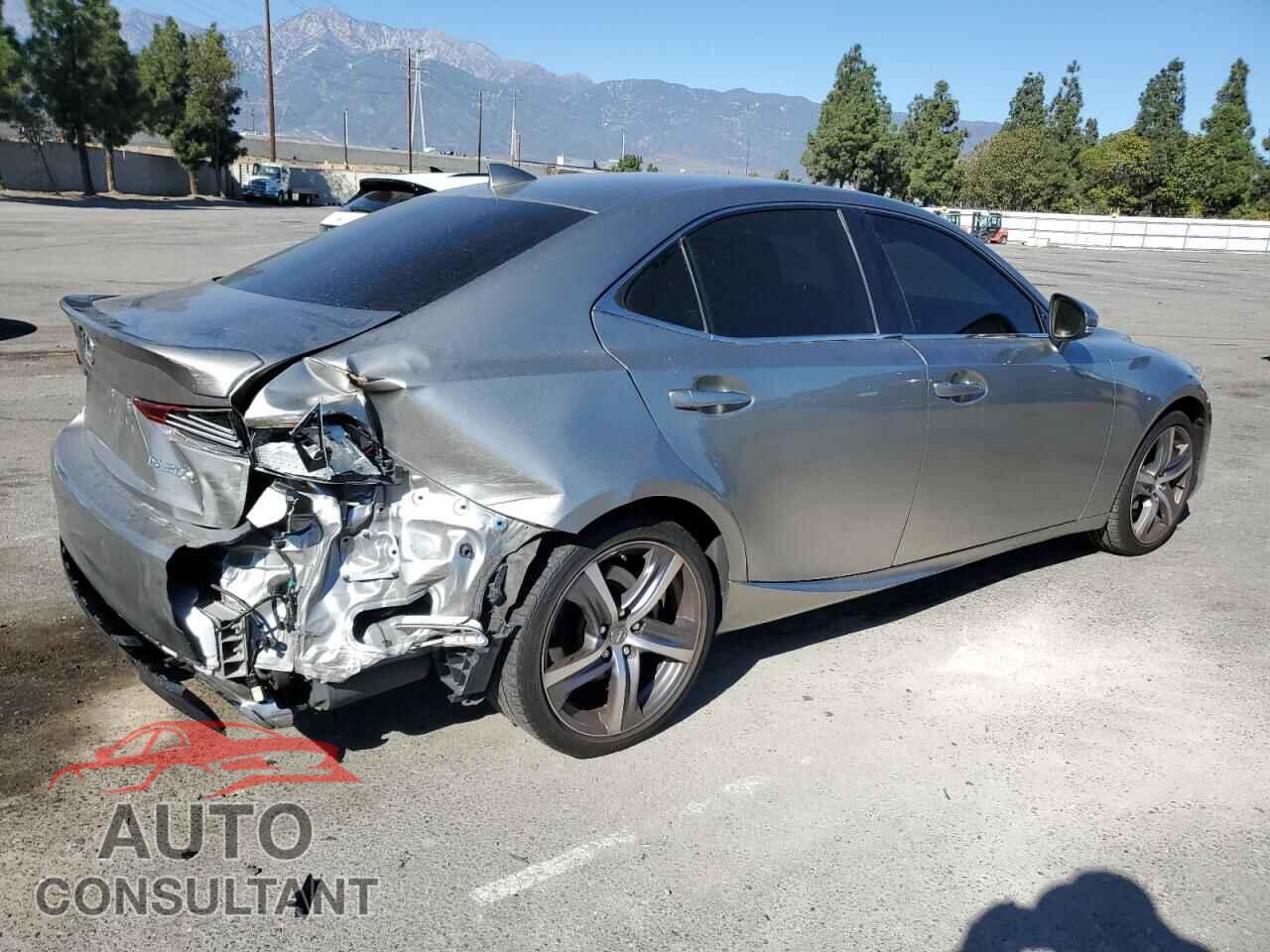 LEXUS IS 2017 - JTHBA1D20H5056007