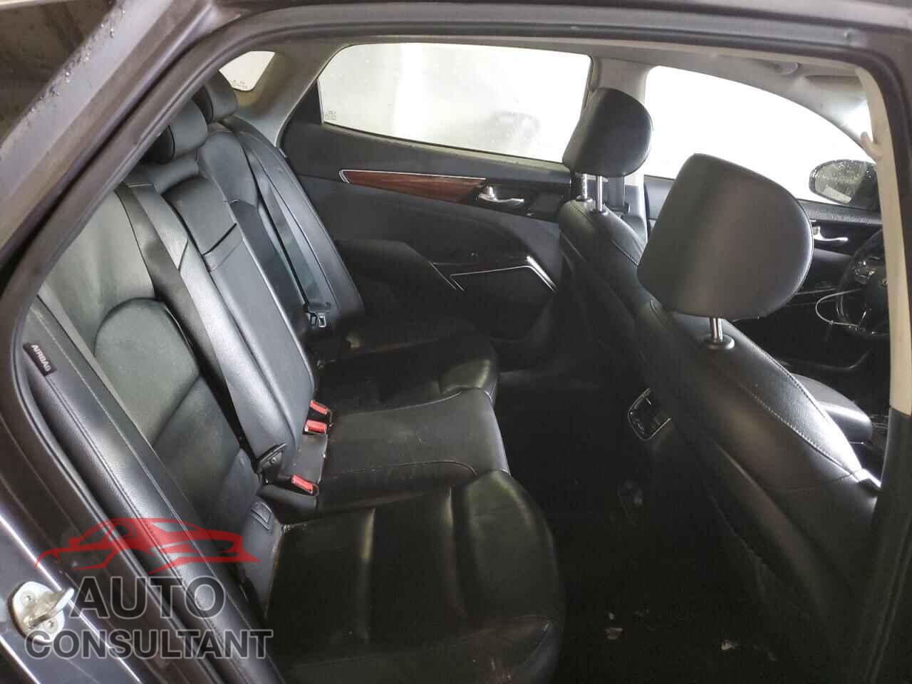KIA CADENZA 2017 - KNALB4J18H5072517