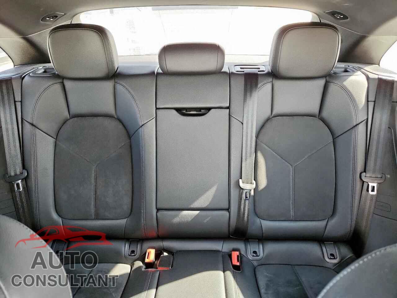 PORSCHE MACAN 2021 - WP1AA2A59MLB10264