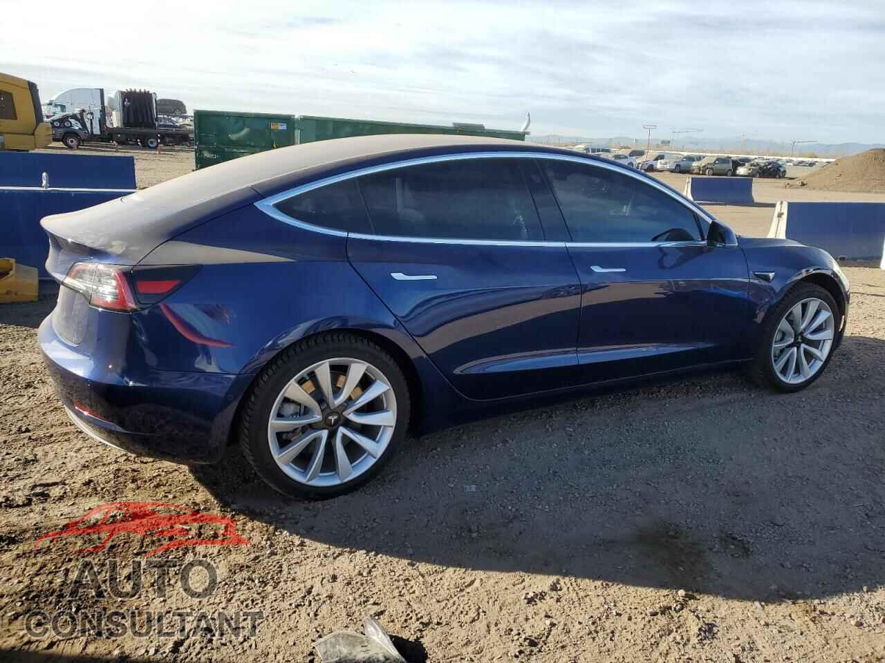 TESLA MODEL 3 2018 - 5YJ3E1EAXJF042488