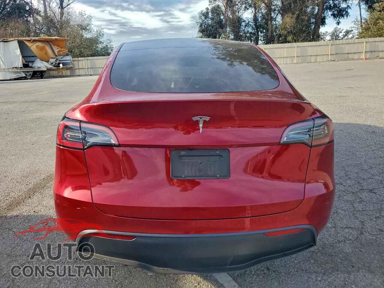 TESLA MODEL Y 2024 - 7SAYGDED1RF164960