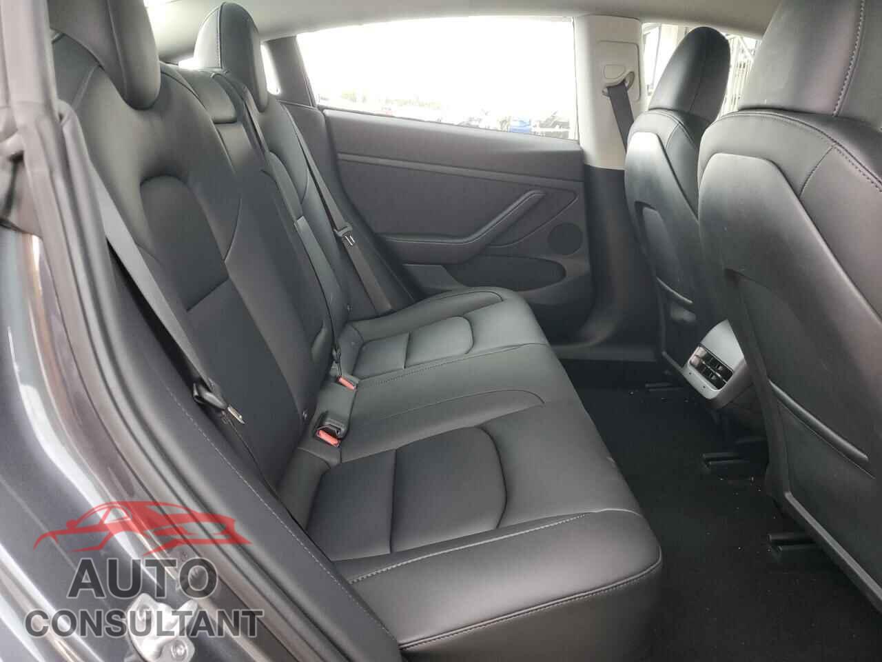 TESLA MODEL 3 2023 - 5YJ3E1EA6PF682304