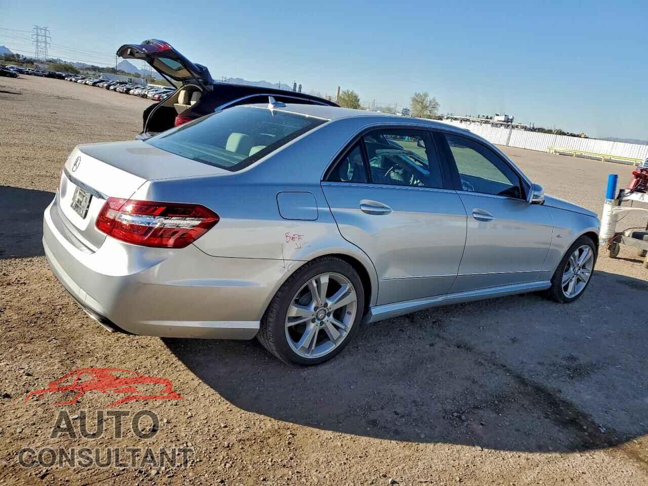 MERCEDES-BENZ E-CLASS 2012 - WDDHF5KB2CA534960