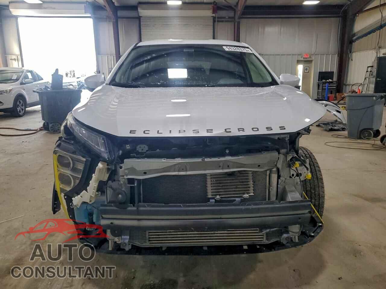 MITSUBISHI ECLIPSE 2024 - JA4ATUAA2RZ033756
