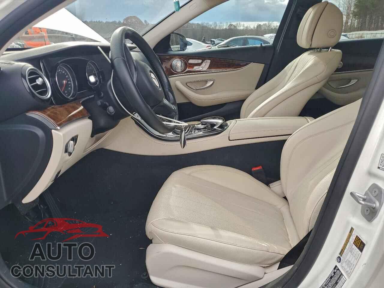 MERCEDES-BENZ E-CLASS 2017 - WDDZF4JB3HA100909