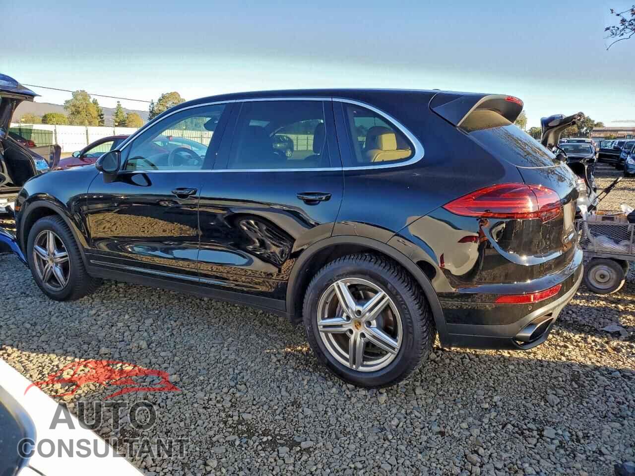 PORSCHE CAYENNE 2016 - WP1AA2A29GKA13162