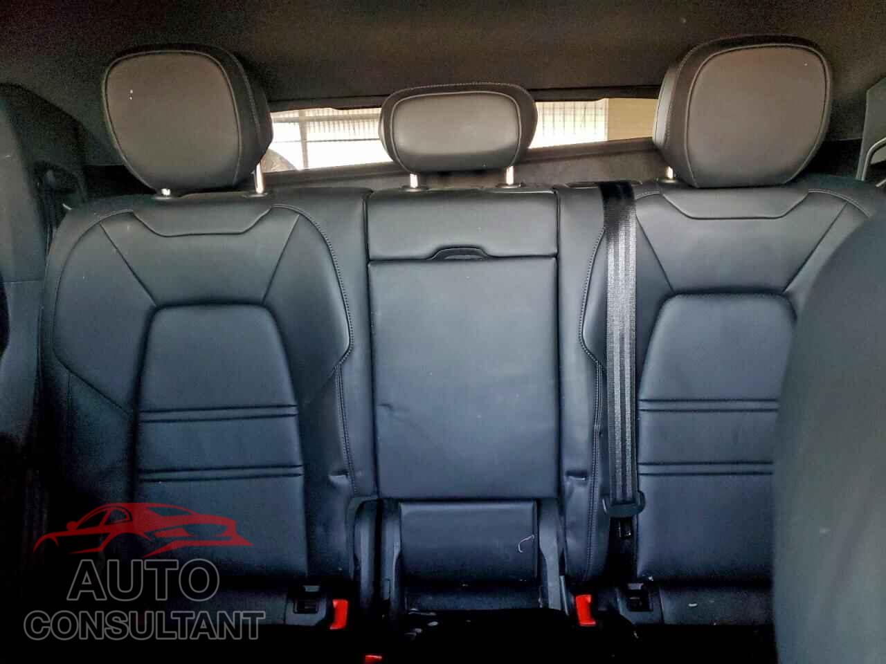 PORSCHE CAYENNE 2024 - WP1BA2AY7RDA50226