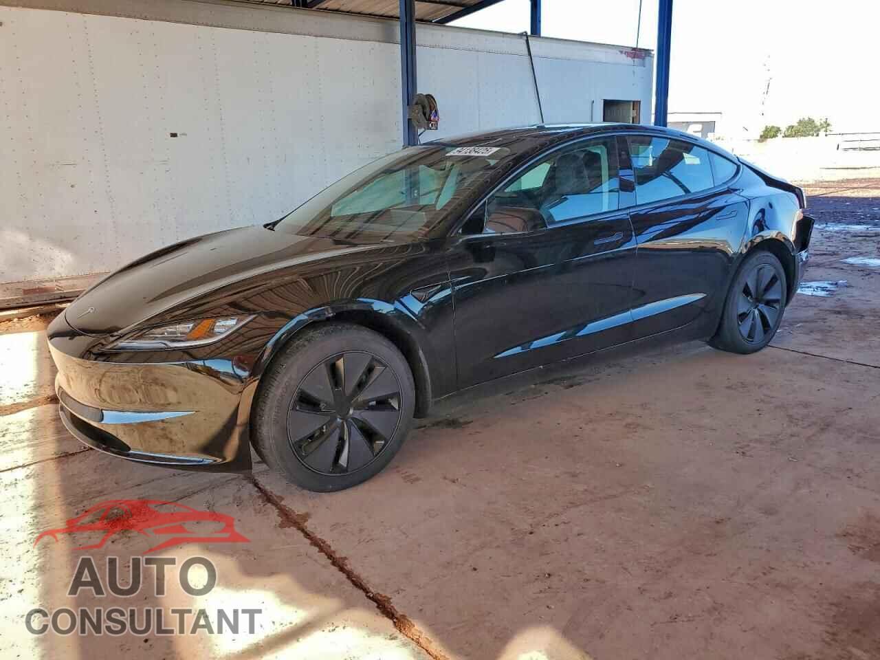 TESLA MODEL 3 2025 - 5YJ3E1EA1SF903302