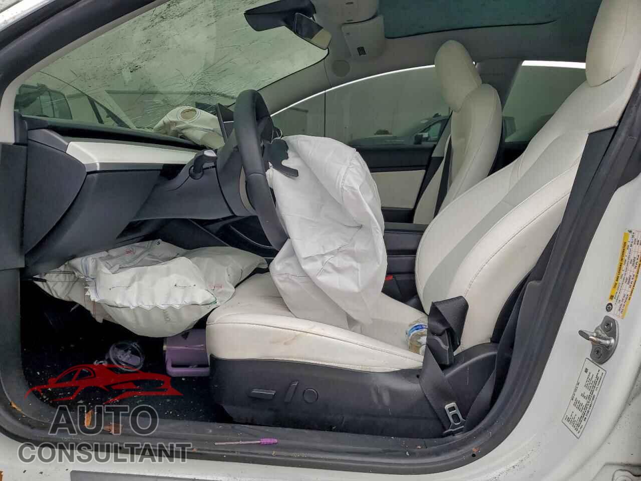 TESLA MODEL 3 2020 - 5YJ3E1EA0LF718093
