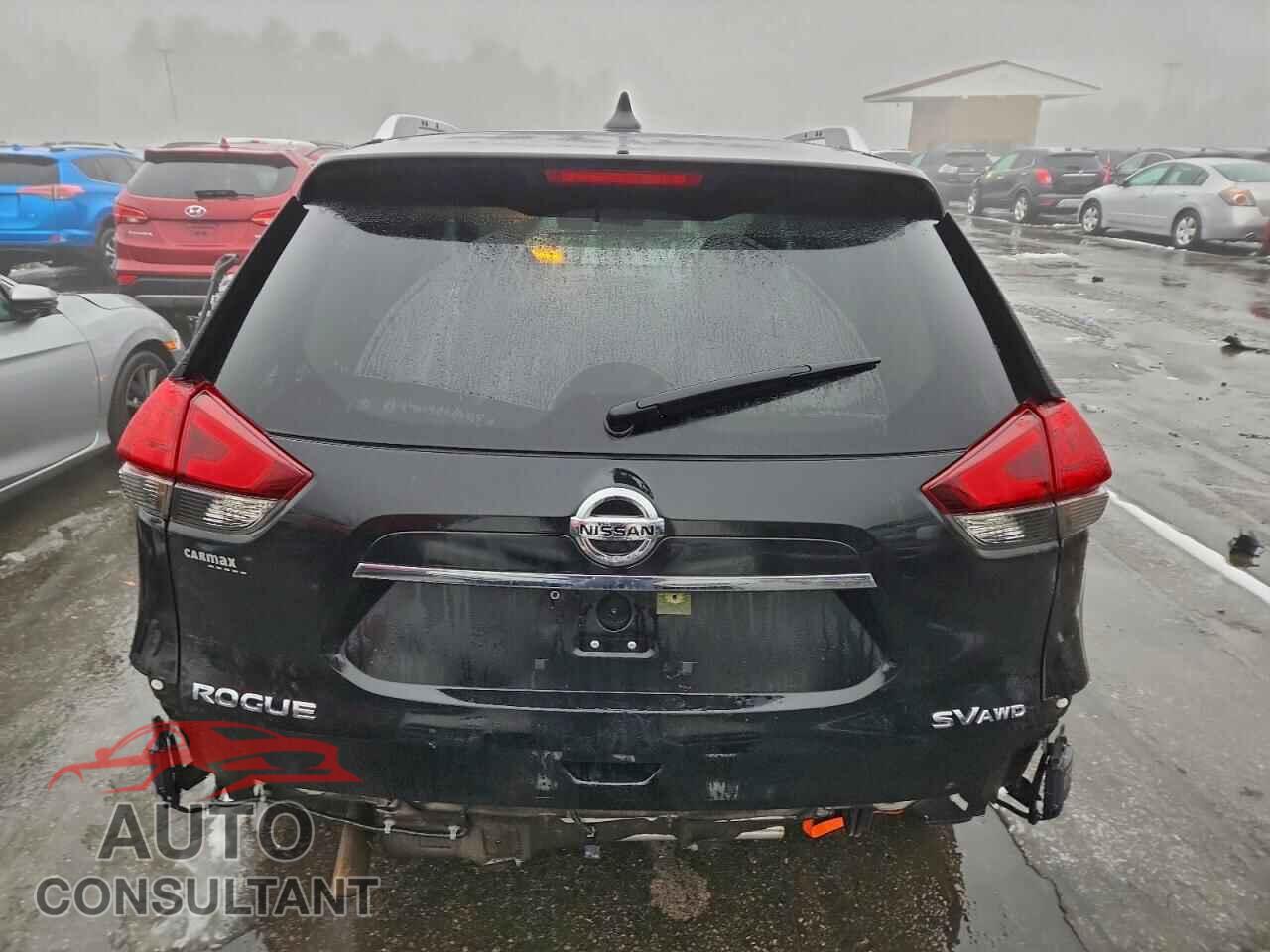 NISSAN ROGUE 2017 - KNMAT2MV2HP606884