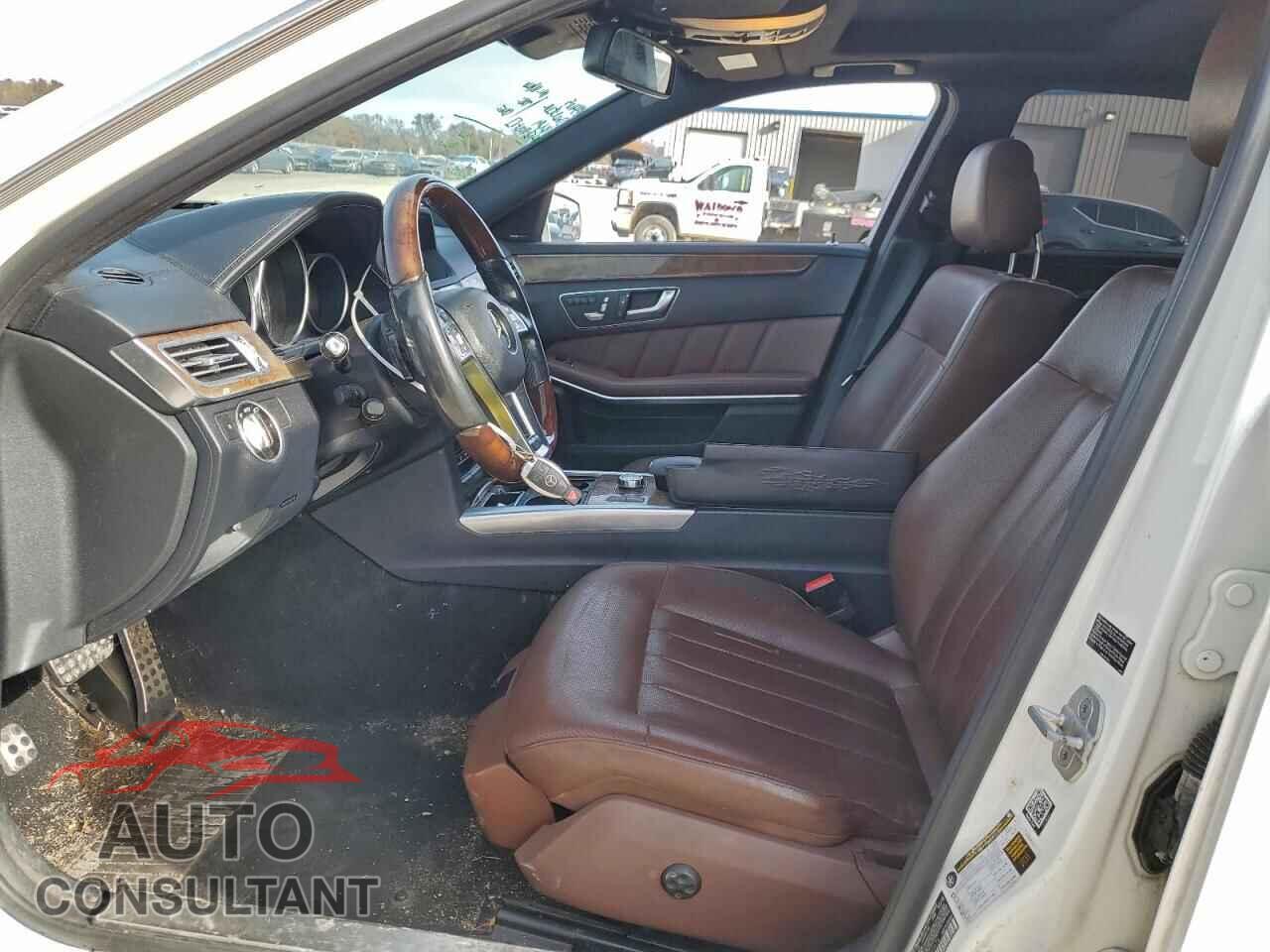 MERCEDES-BENZ E-CLASS 2015 - WDDHF6HB0FB155676