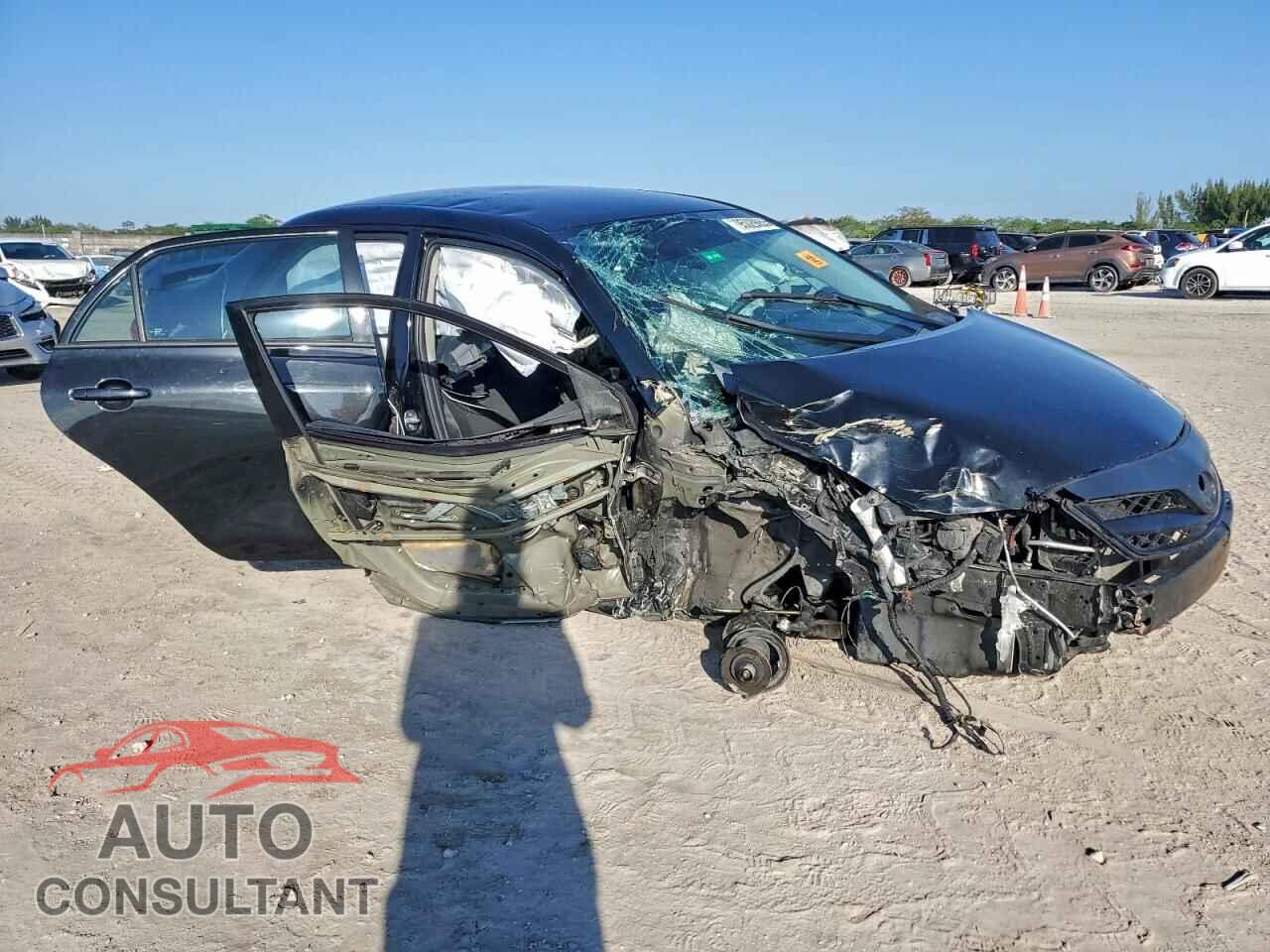 TOYOTA COROLLA 2013 - 2T1BU4EEXDC956087