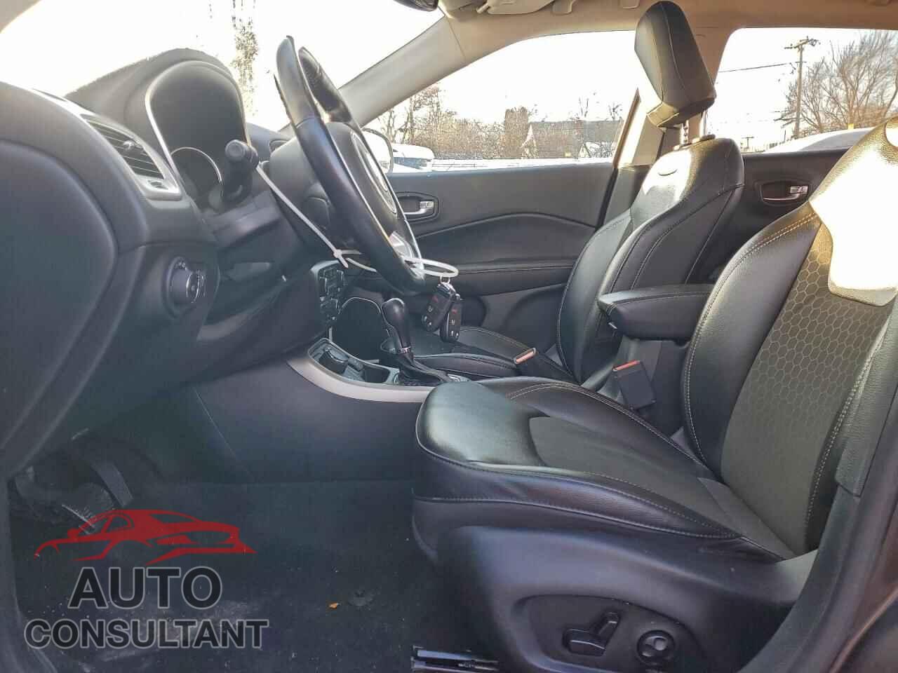 JEEP COMPASS 2021 - 3C4NJDBB5MT503105