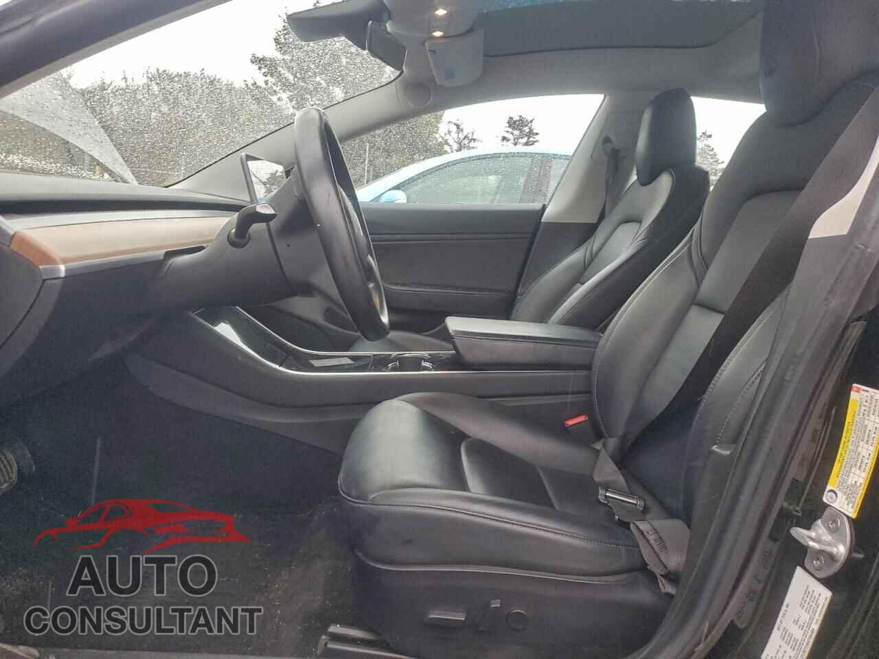 TESLA MODEL 3 2019 - 5YJ3E1EA8KF394969
