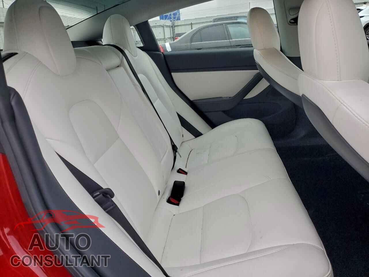 TESLA MODEL 3 2019 - 5YJ3E1EA3KF519604