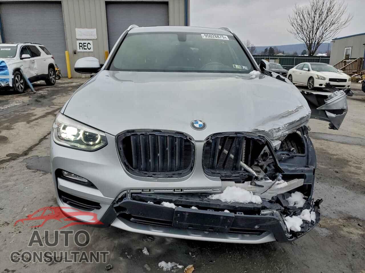BMW X3 2018 - 5UXTR9C59JLD74784