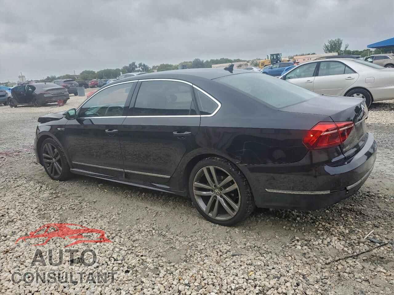VOLKSWAGEN PASSAT 2017 - 1VWDT7A33HC080735