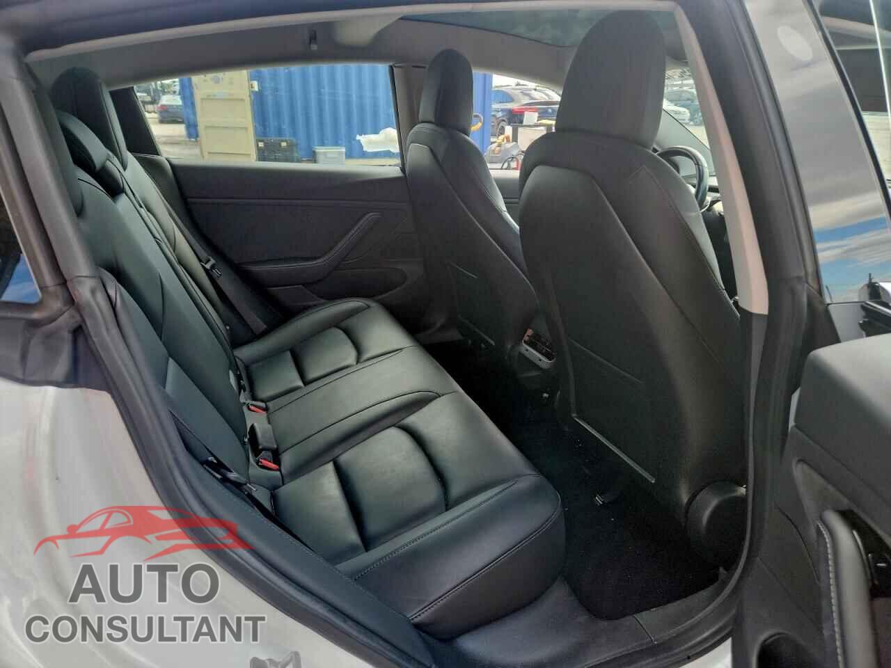 TESLA MODEL 3 2018 - 5YJ3E1EA2JF035261