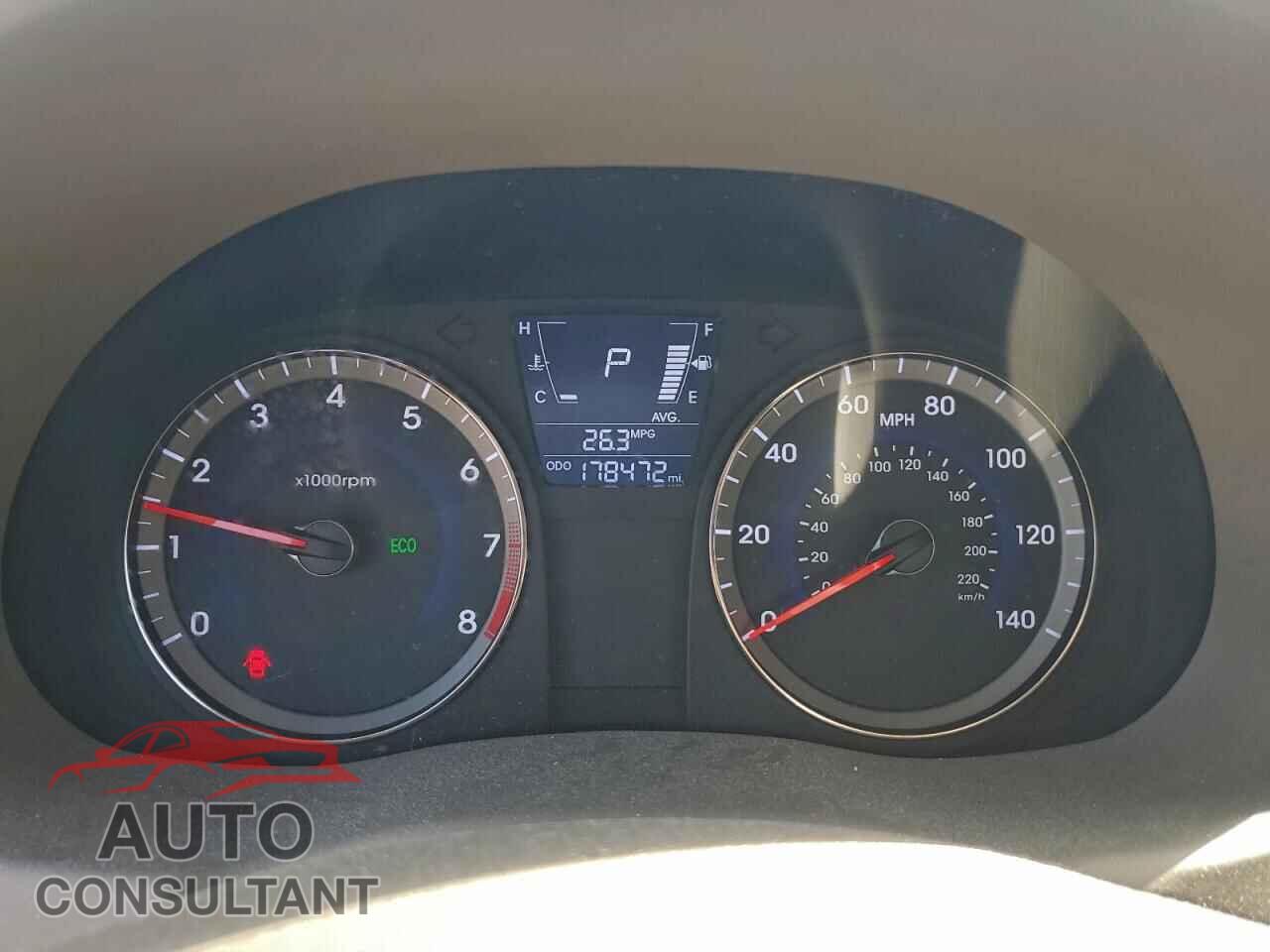 HYUNDAI ACCENT 2013 - KMHCU4AE5DU378036