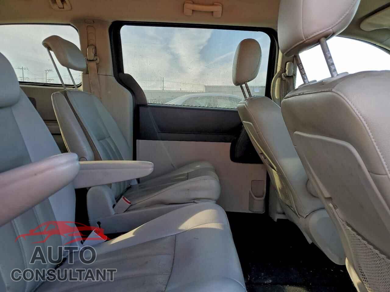 DODGE CARAVAN 2010 - 2D4RN5DX9AR127983