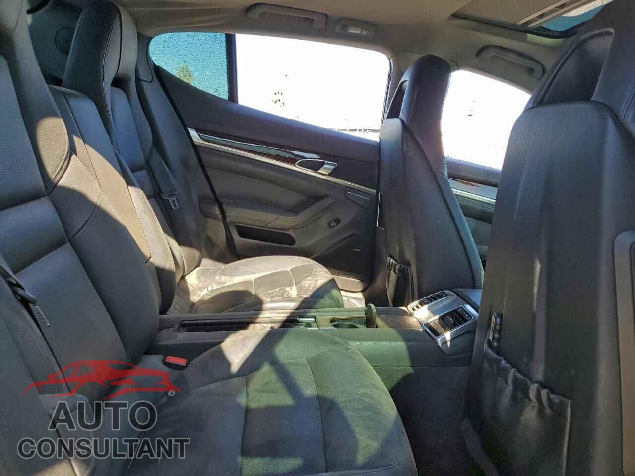 PORSCHE PANAMERA 2012 - WP0AA2A78CL071376